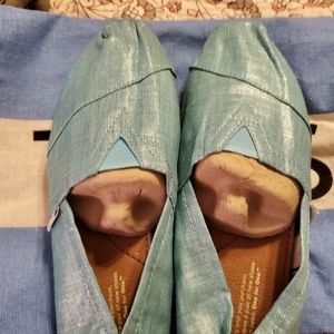 TOMS women's classics shoes